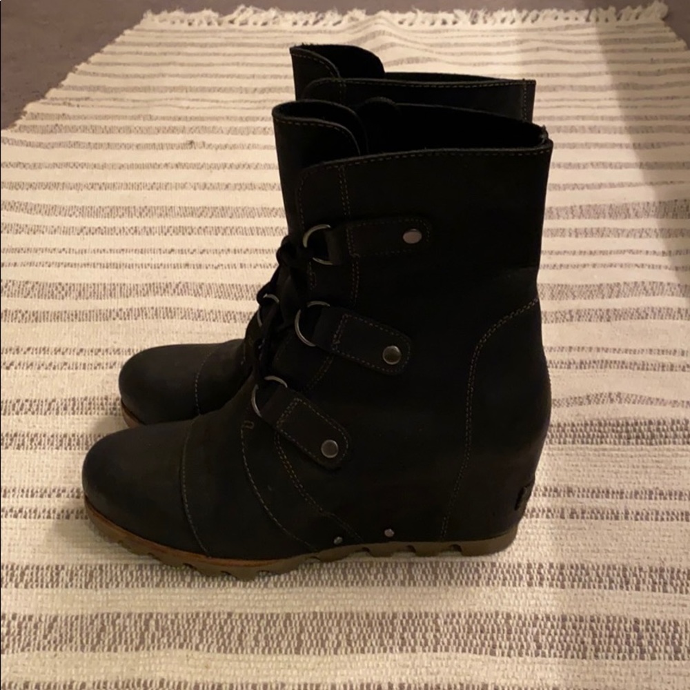 Sorel Joan of Arctic Waterproof wedge - Picture 2 of 9